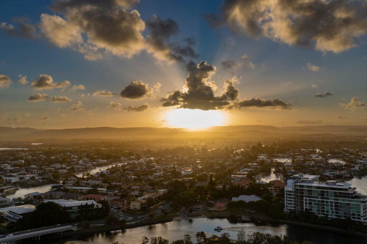Qube Broadbeach Гоулд Коуст Екстериор снимка