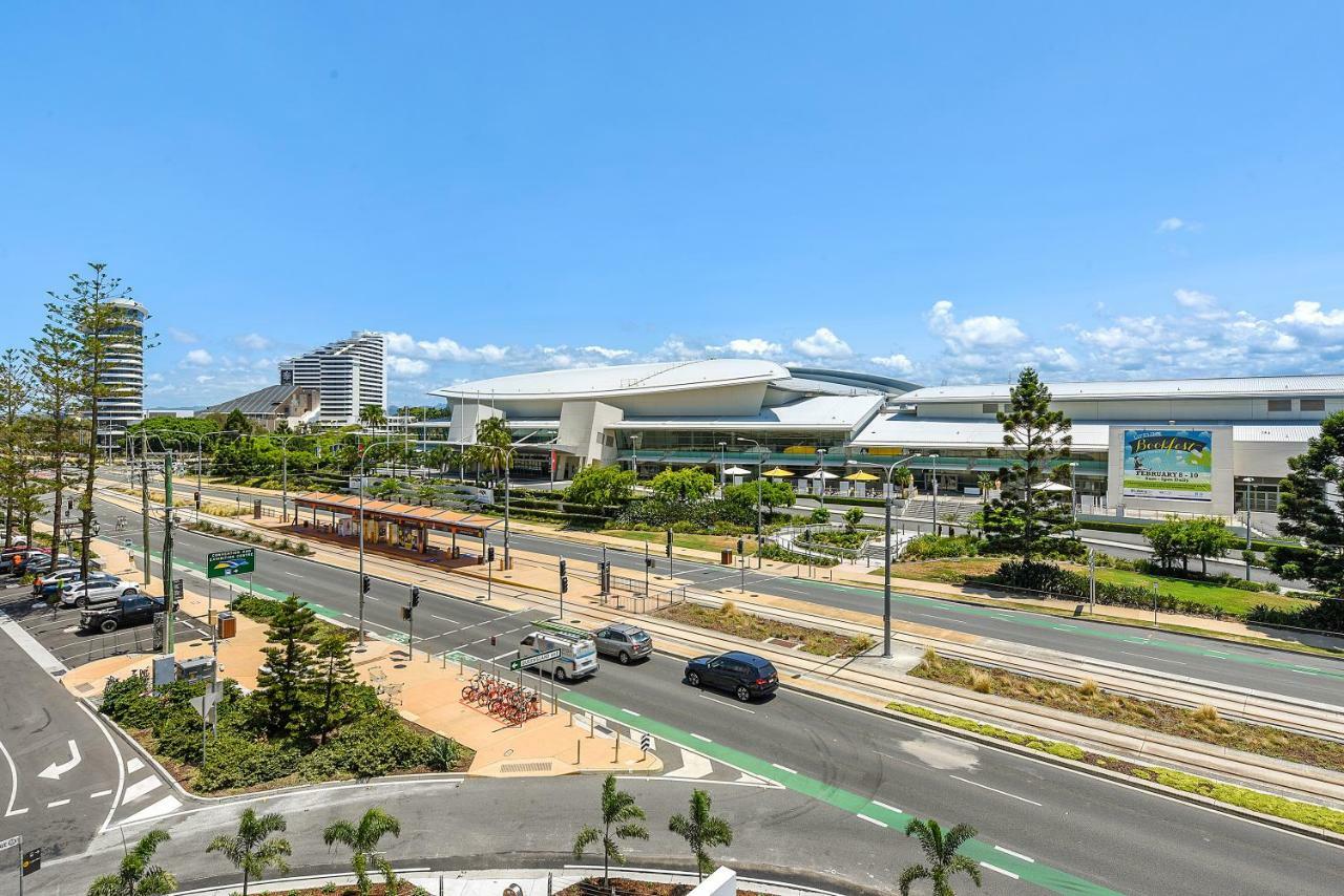 Qube Broadbeach Гоулд Коуст Екстериор снимка